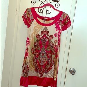 Bebe dress with artsy detail.